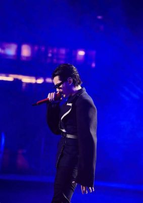 ¡El Concierto Mágico de Kris Wu: Una Noche para Recordar! Un Viaje Musical Inolvidable por la Música Pop China